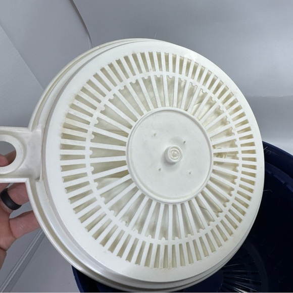 Vintage Copco Large White Salad Spinner Blue Lid Sam Lebowitz Design #604 USA - Picture 6 of 12